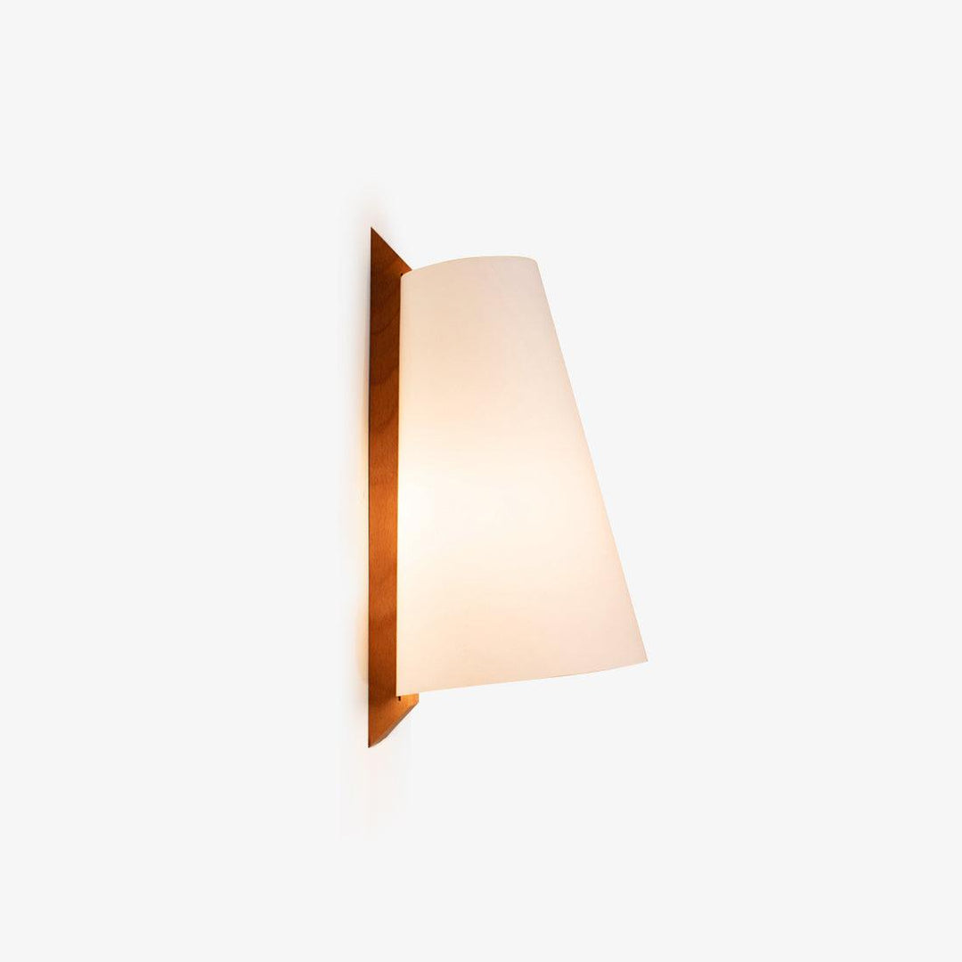 Lupe Wall Lamp - Vakkerlight