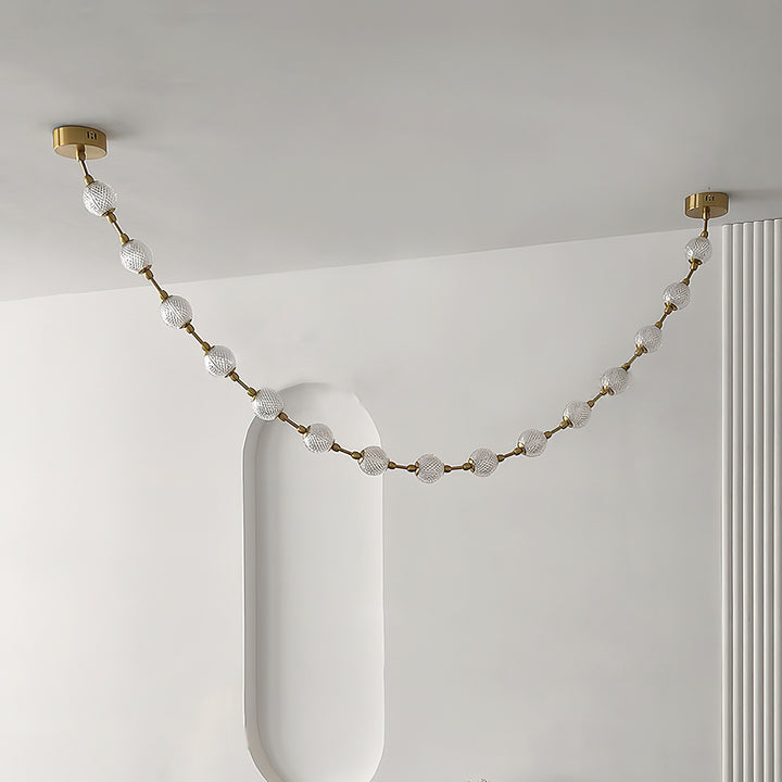 Strand Necklace Chandelier - Vakkerlight