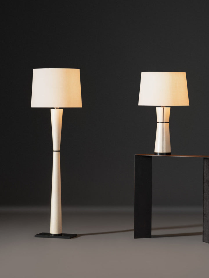 Luxe Leather Floor Lamp - Vakkerlight