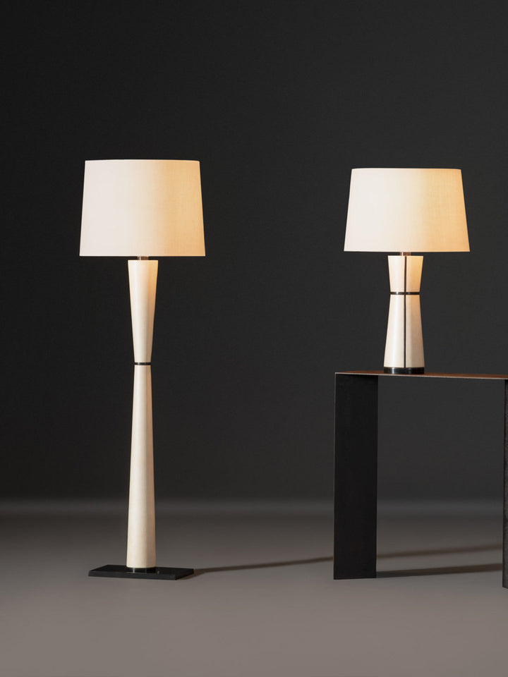 Luxe Leather Floor Lamp - Vakkerlight