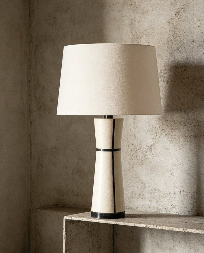 Luxe Leather Table Lamp - Vakkerlight