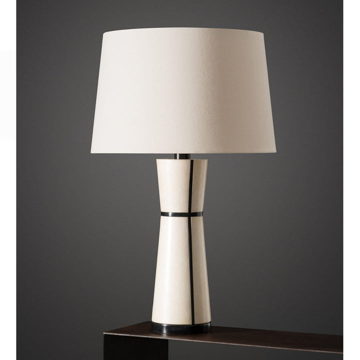 Luxe Leather Table Lamp - Vakkerlight