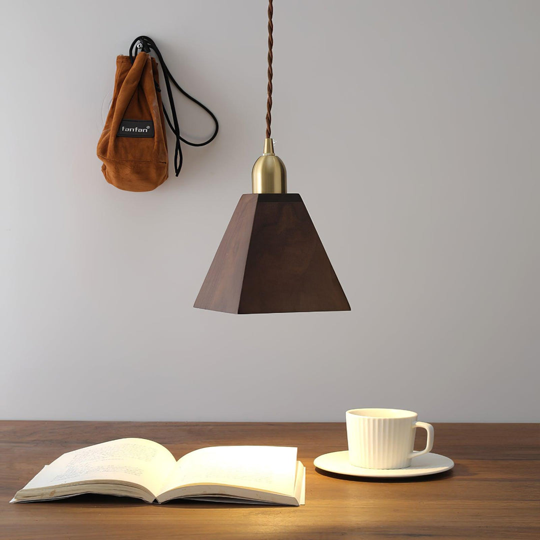 Lyfa Walnut Pendant Light - Vakkerlight