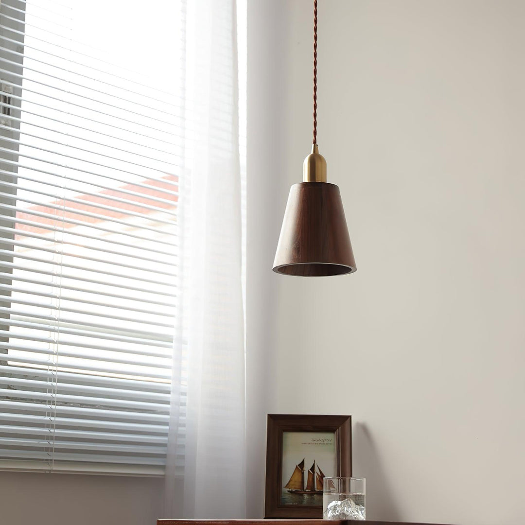 Lyfa Walnut Pendant Light - Vakkerlight