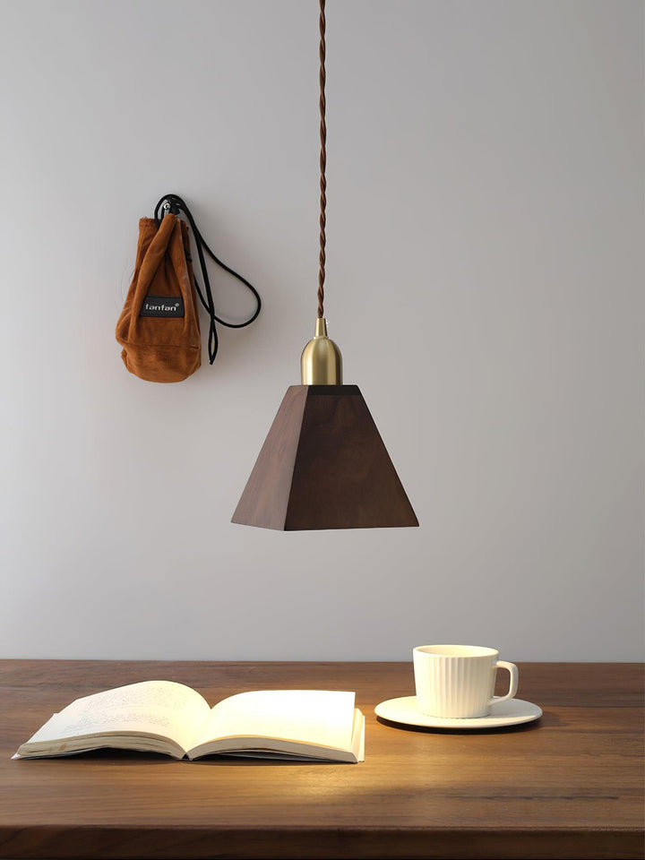 Lyfa Walnut Pendant Light - Vakkerlight