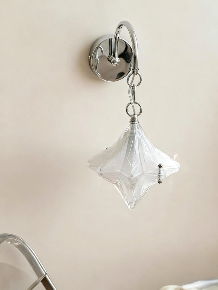 Lyra Star Wall Lamp - Vakkerlight
