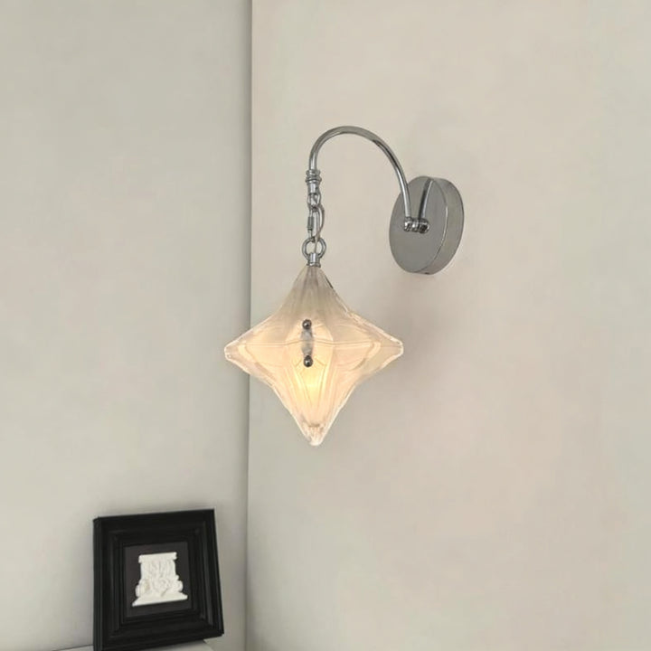 Lyra Star Wall Lamp - Vakkerlight