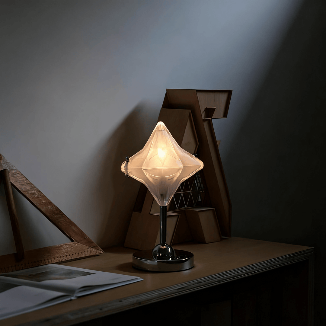 Lyra Star Table Light - Vakkerlight
