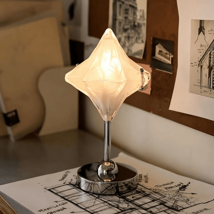 Lyra Star Table Light - Vakkerlight