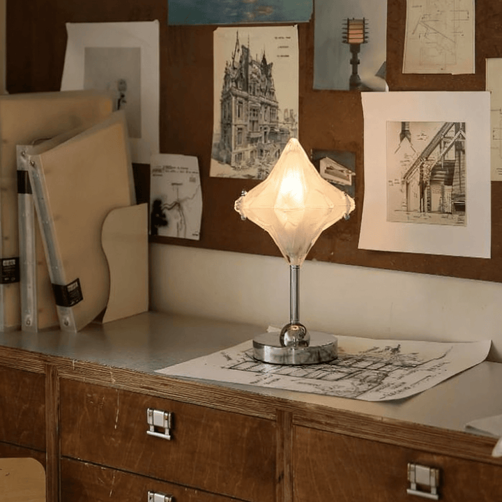 Lyra Star Table Light - Vakkerlight