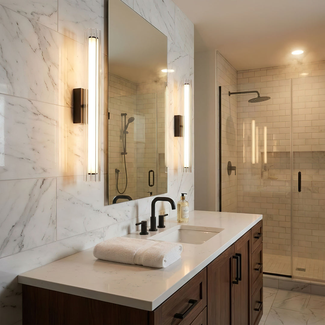 Macie Wall Lamp - Vakkerlight