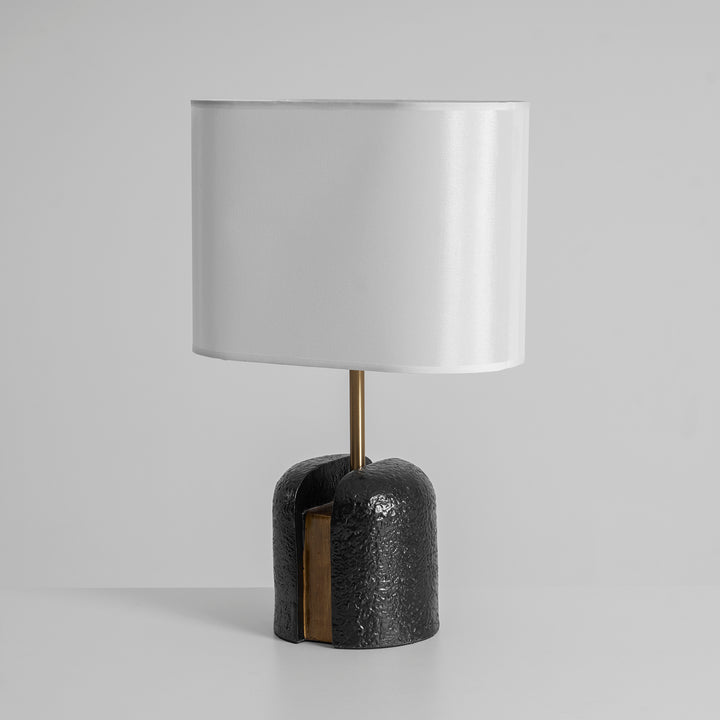 Madoc Table Lamp - Vakkerlight