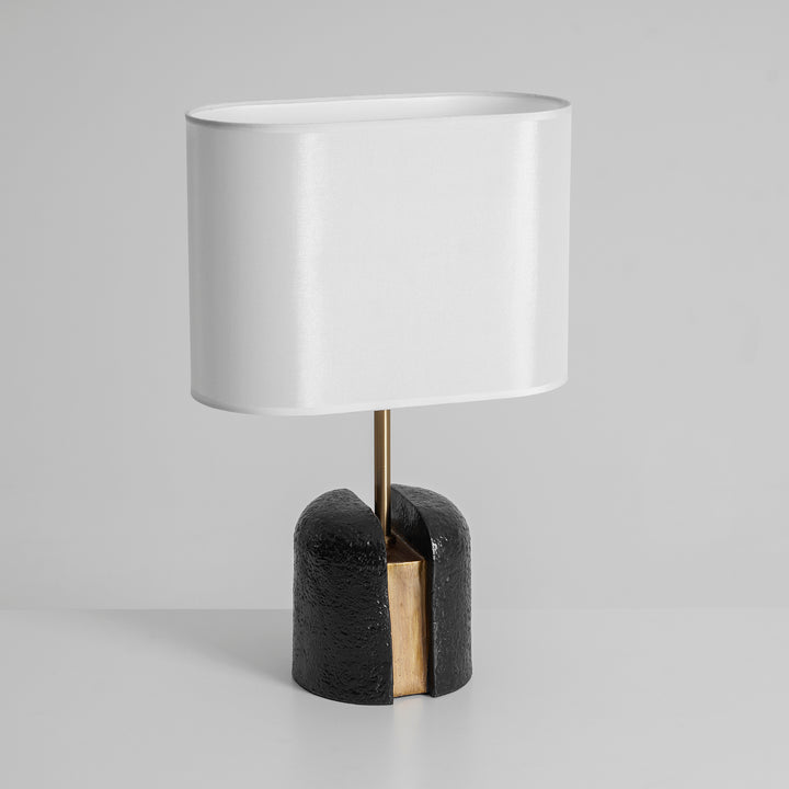 Madoc Table Lamp - Vakkerlight
