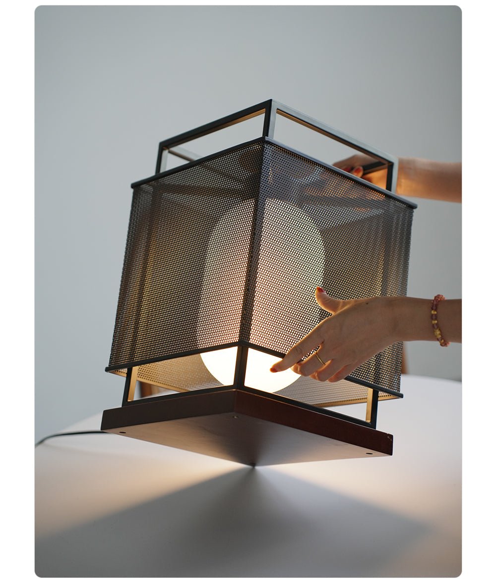 Maelis Table Lamp - Vakkerlight