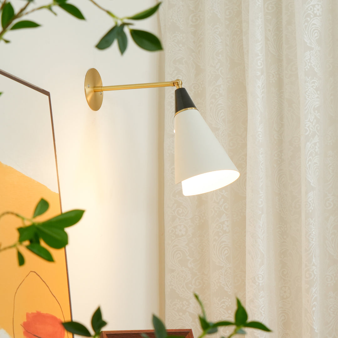 Petite Magari Wall Lamp - Vakkerlight