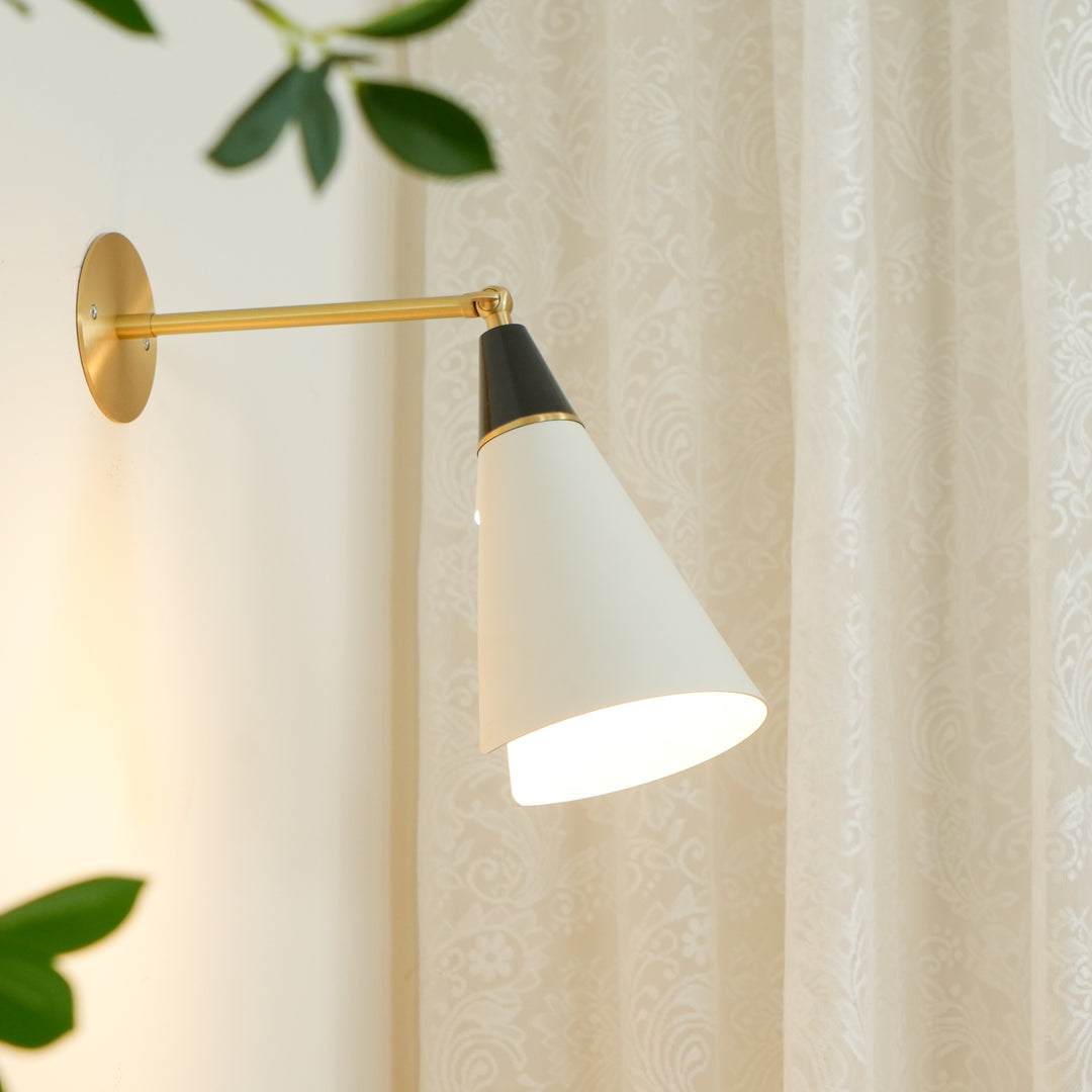 Petite Magari Wall Lamp - Vakkerlight