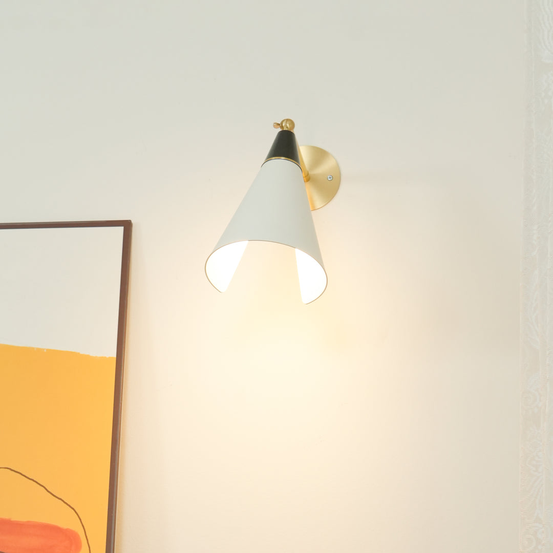 Petite Magari Wall Lamp - Vakkerlight