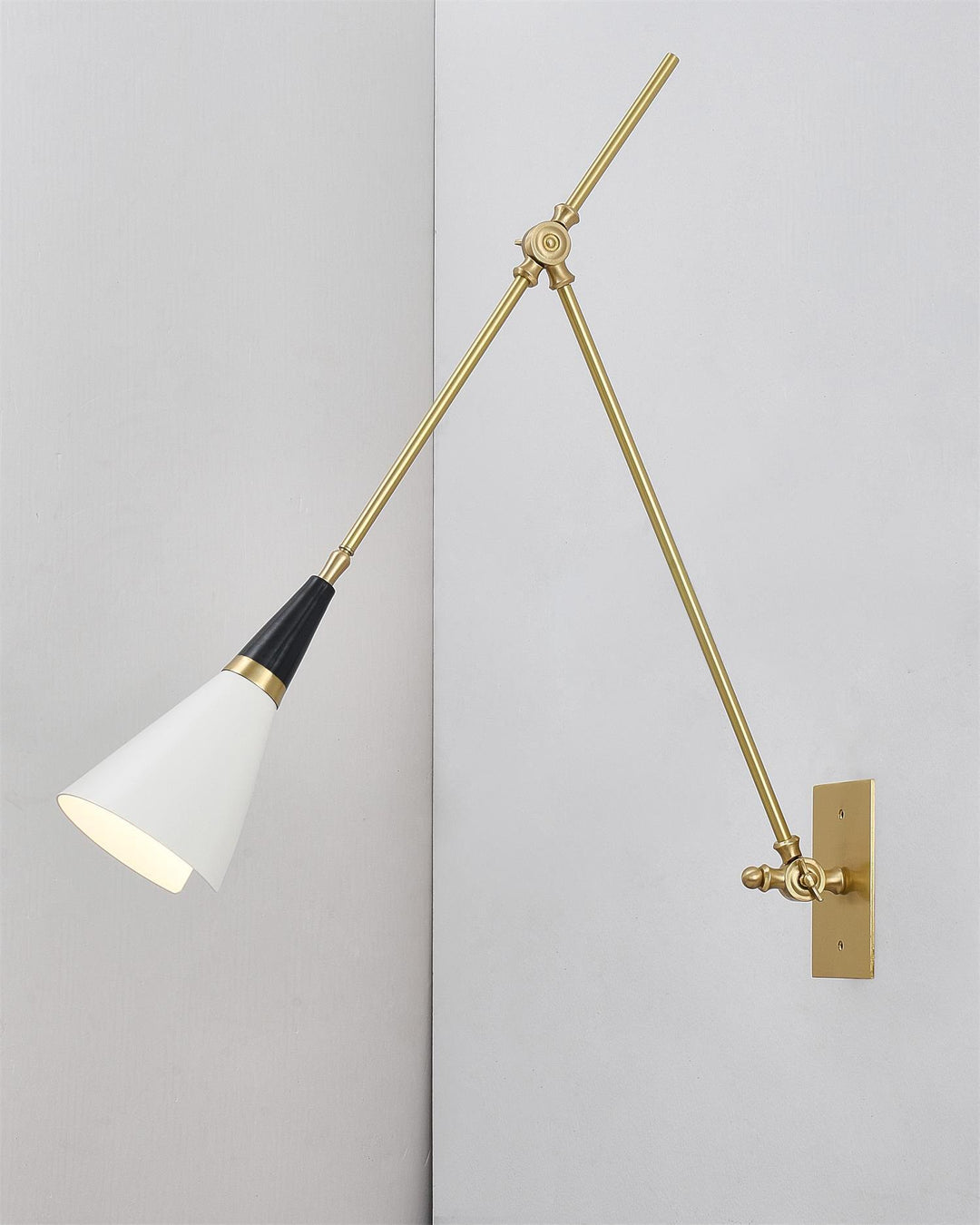 Magari Wall Lamp - Vakkerlight