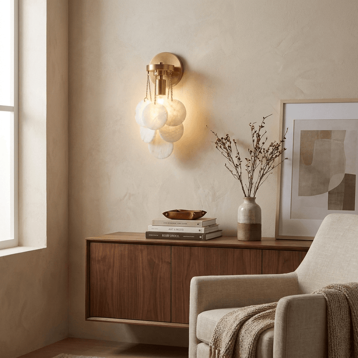 Magnolia Alabaster Disc Sconce - Vakkerlight