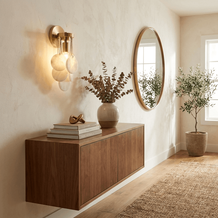 Magnolia Alabaster Disc Sconce - Vakkerlight
