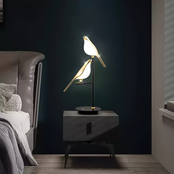 Magpie Perch Table Lamp - Vakkerlight