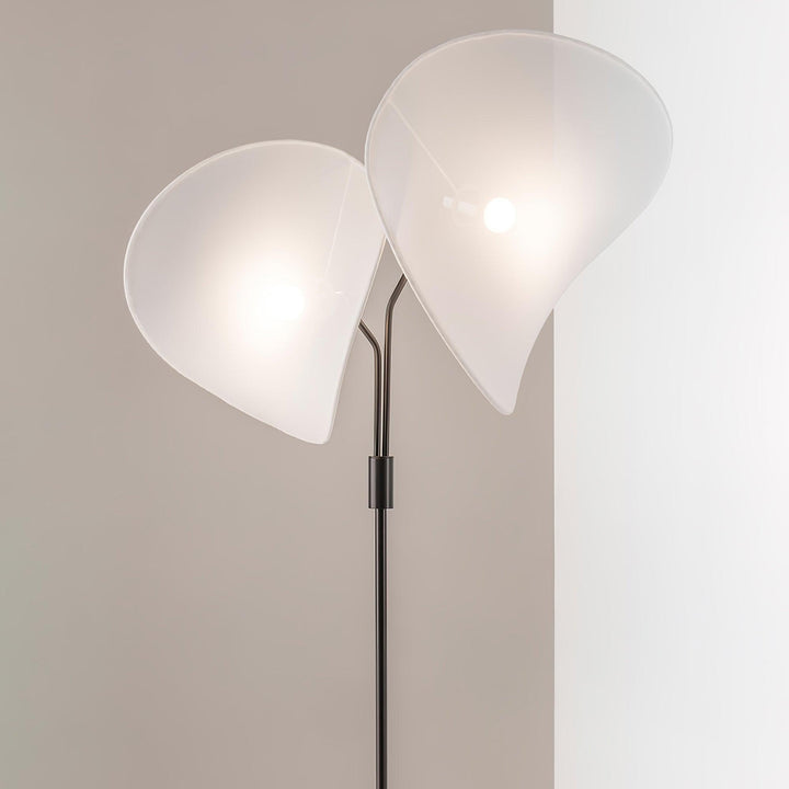 Manta Floor Lamp - Vakkerlight