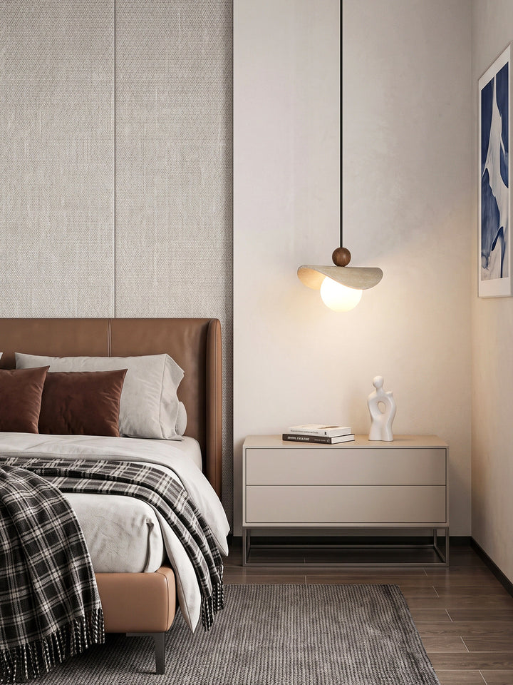 Manta Travertine Bead Pendant Lamp