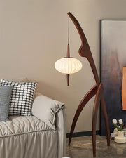 Mantis Wood Floor Lamp - Vakkerlight