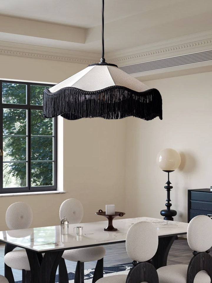 Lampe Pendentif en Tissu Mantilla à Glands