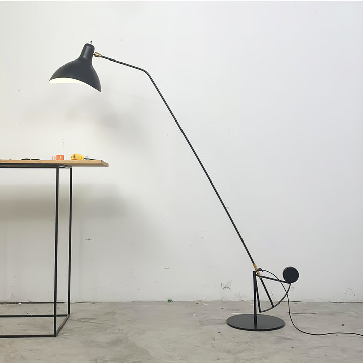 Mantis Arm Floor Lamp - Vakkerlight