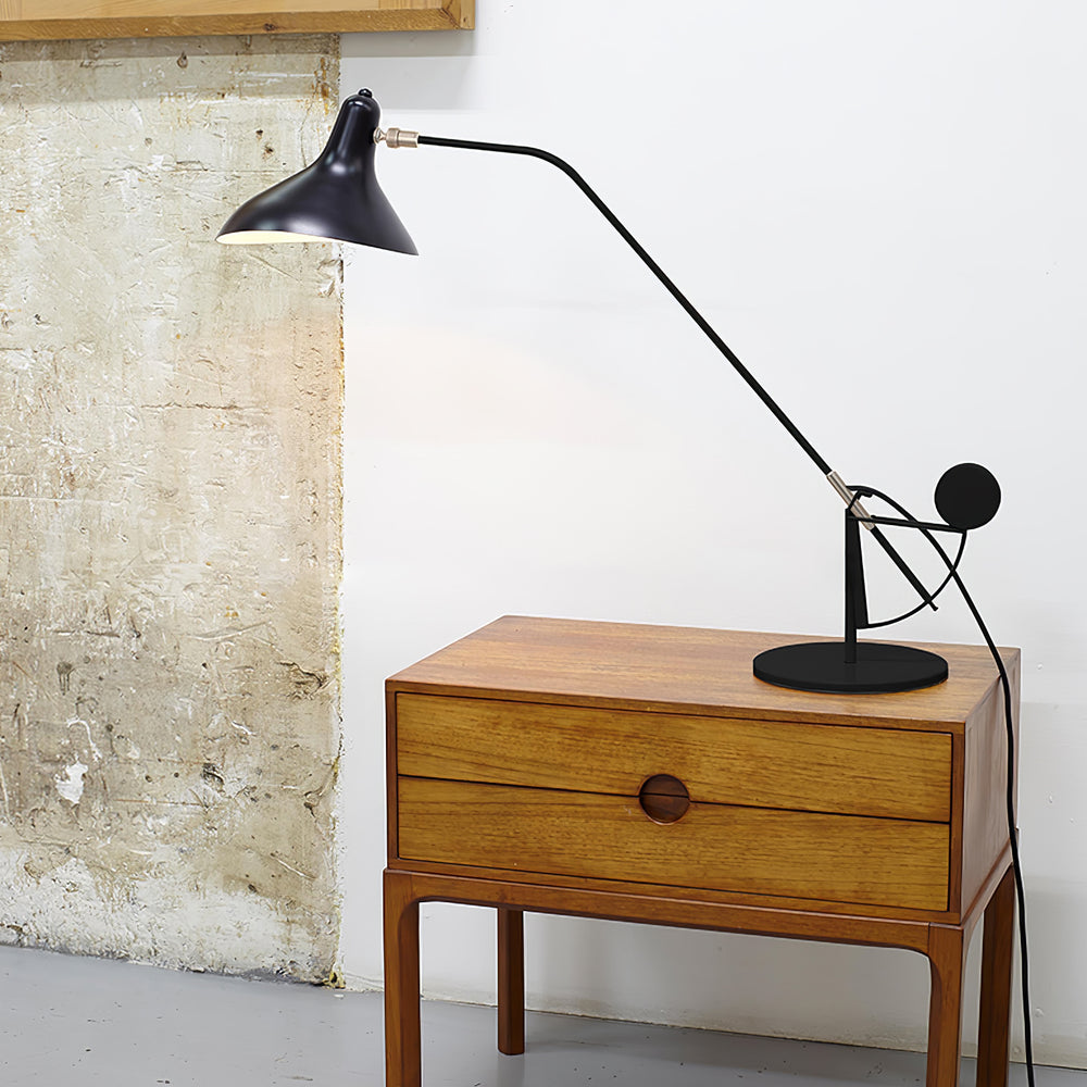 Mantis Arm Table Lamp - Vakkerlight