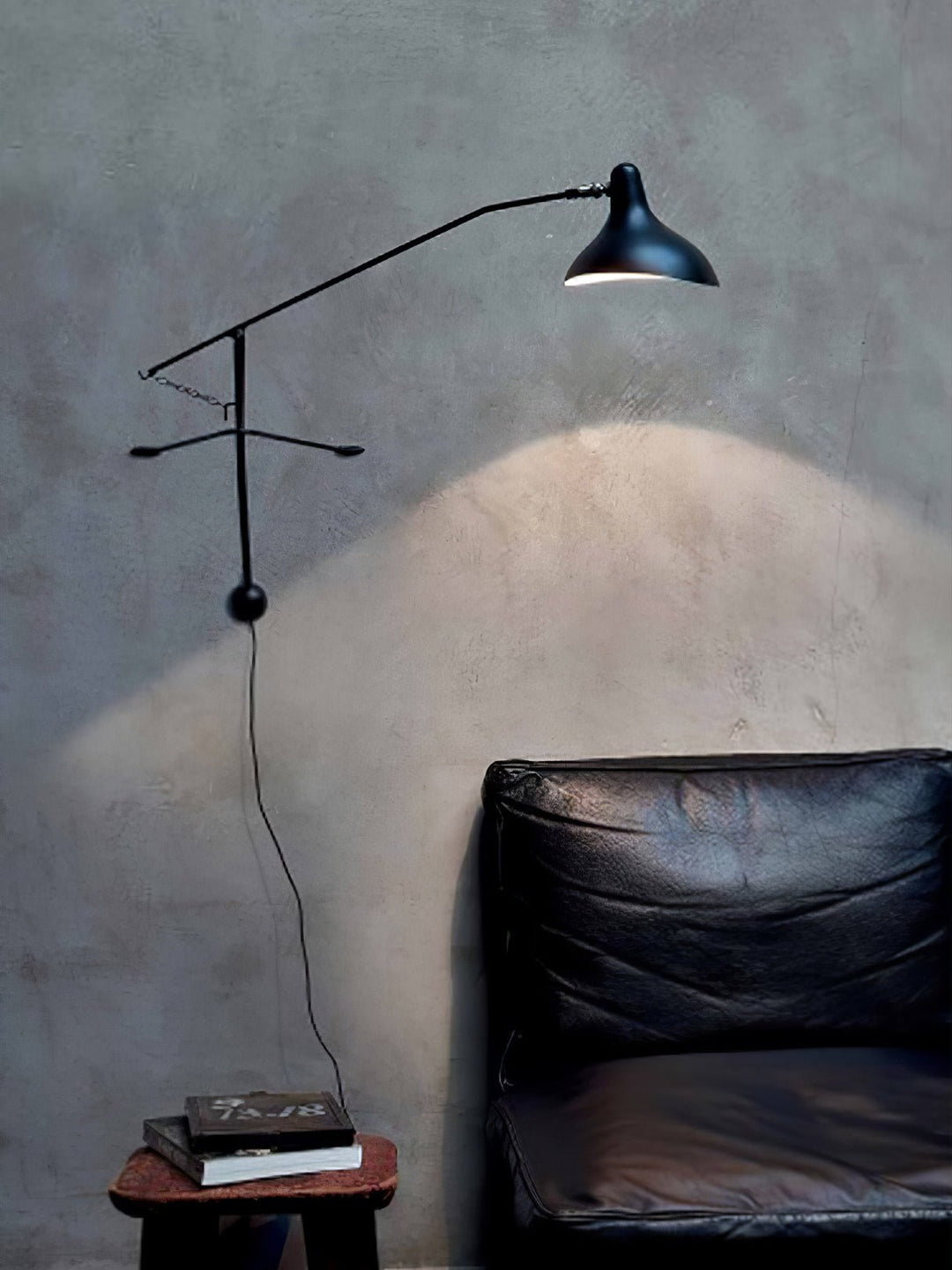 Mantis Arm Wall Lamp - Vakkerlight