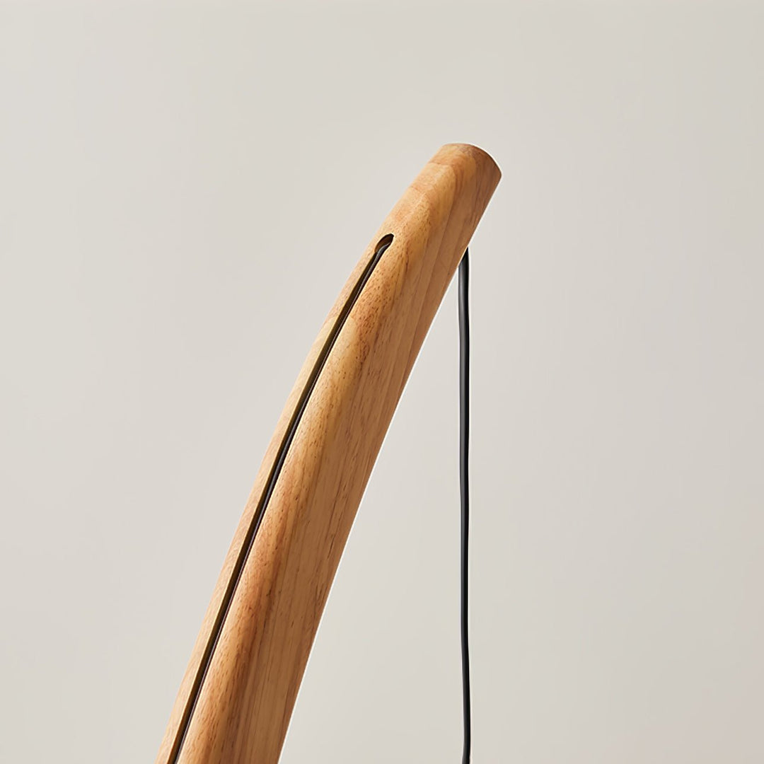 Mantis Wood Floor Lamp - Vakkerlight