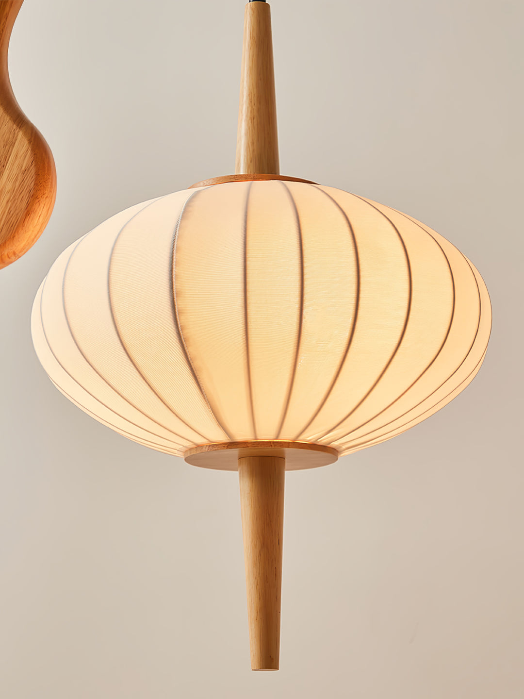 Mantis Wood Floor Lamp - Vakkerlight