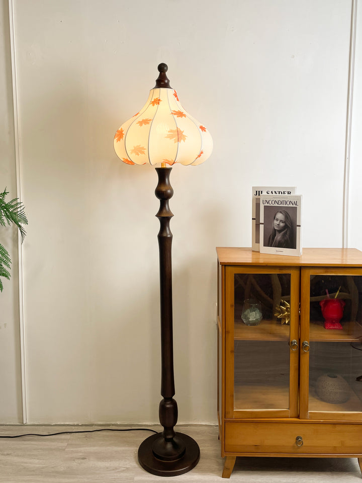 Maple Pear Floor Lamp - Vakkerlight