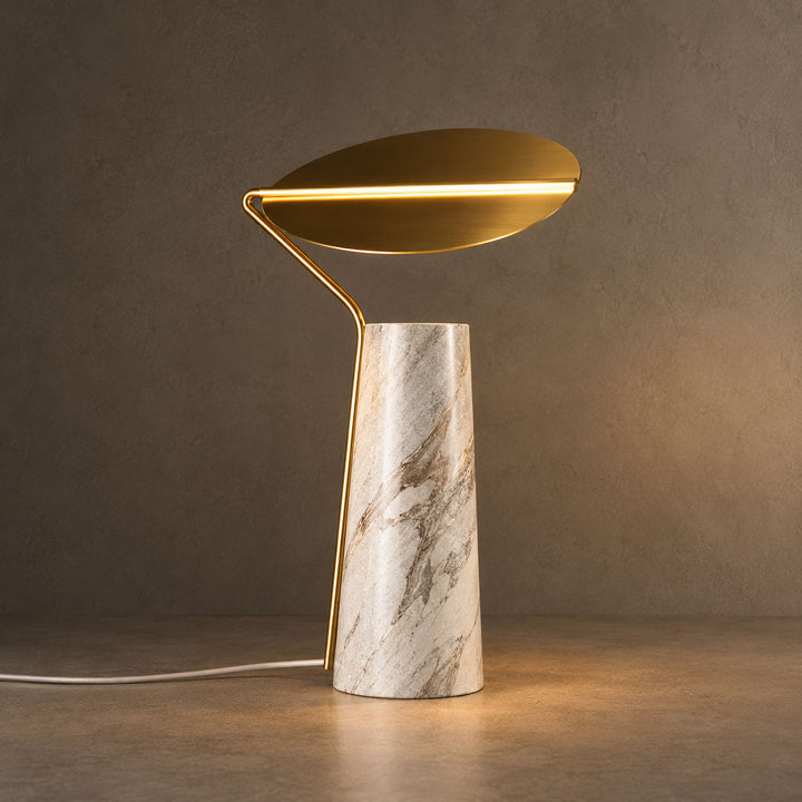 Luminária de Mesa em Mármore