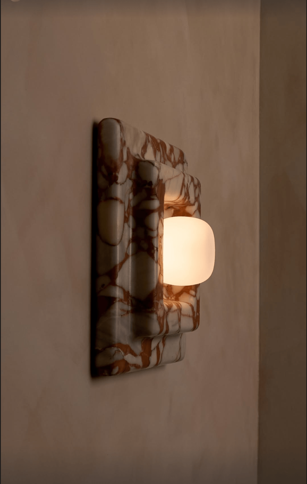 Marblume Square Wall Lamp - Vakkerlight
