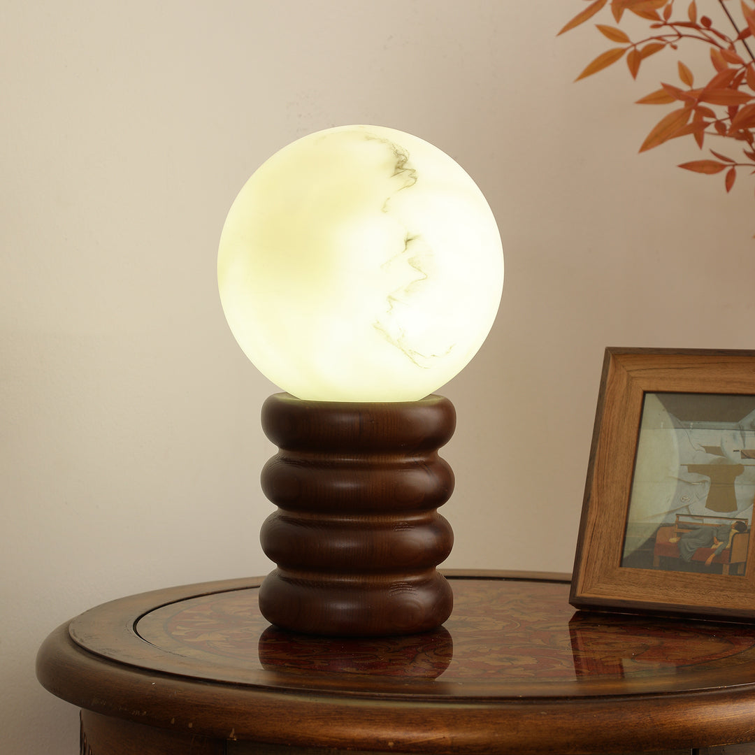 Marcus Table Lamp - Vakkerlight