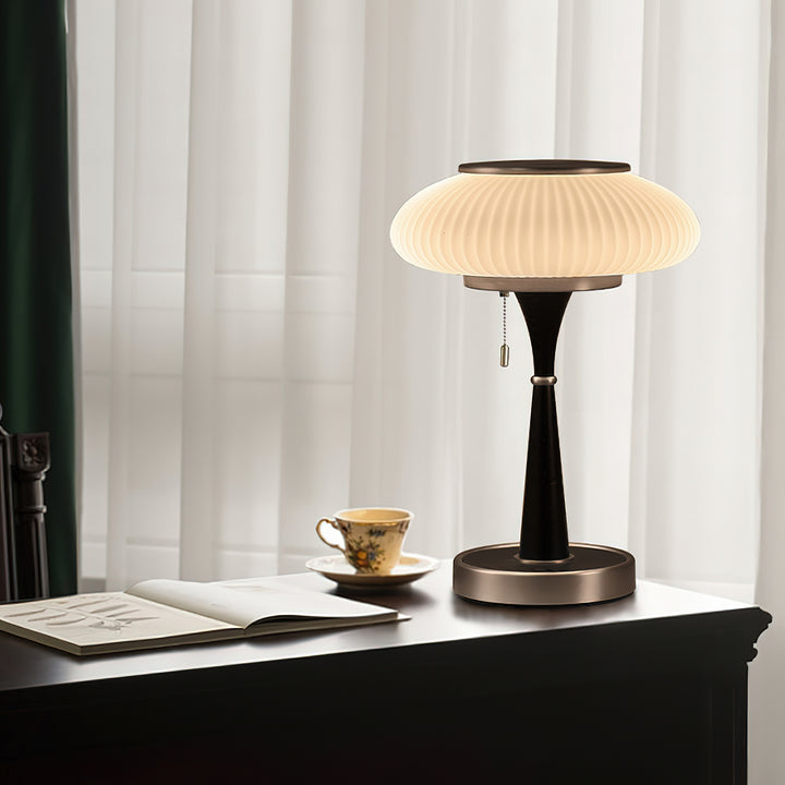 Matsutake Table Lamp - Vakkerlight