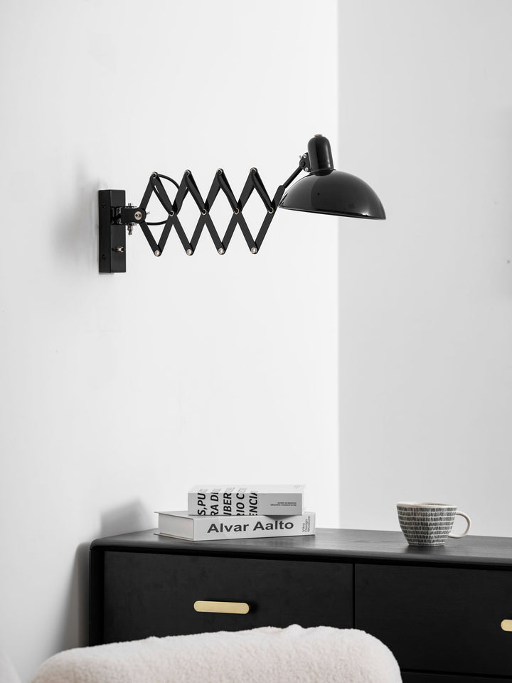 Maxon Adjustable Spring Wall Lamp - Vakkerlight