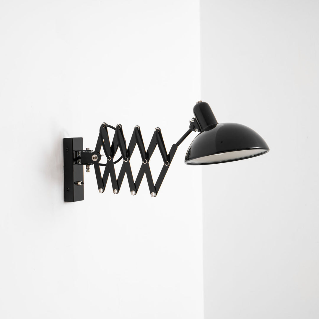 Maxon Adjustable Spring Wall Lamp - Vakkerlight