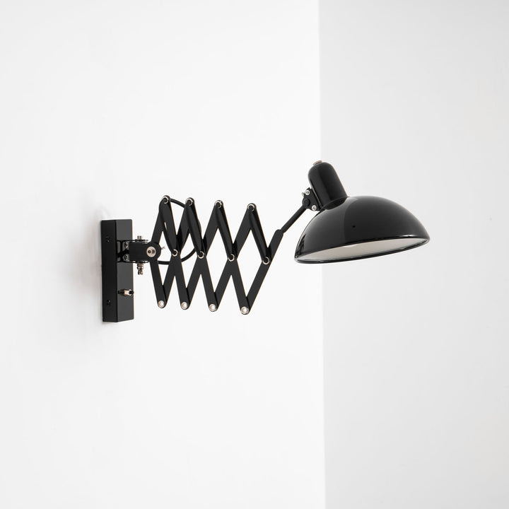 Maxon Adjustable Spring Wall Lamp - Vakkerlight