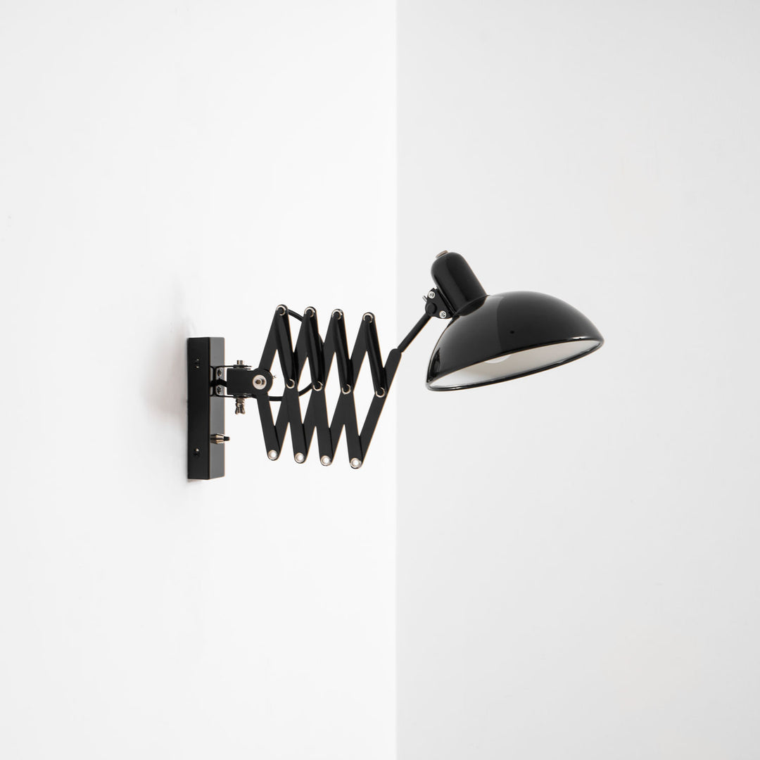 Maxon Adjustable Spring Wall Lamp - Vakkerlight