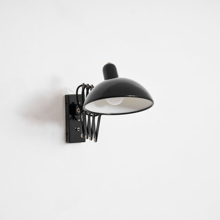 Maxon Adjustable Spring Wall Lamp - Vakkerlight