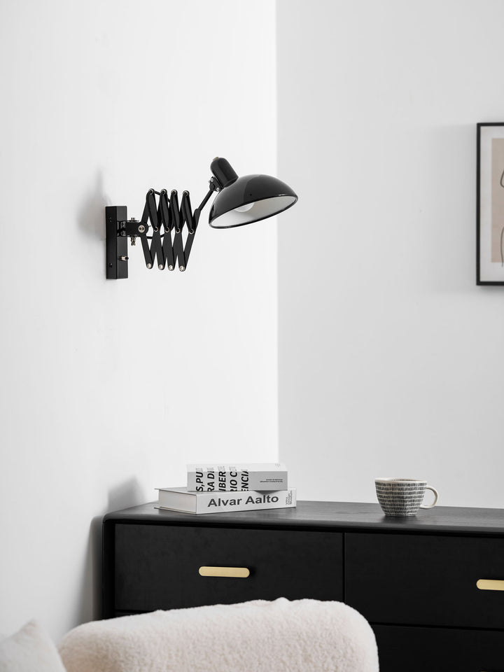Maxon Adjustable Spring Wall Lamp - Vakkerlight