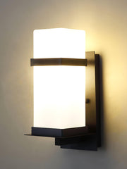 Mcdade Wall Light - Vakkerlight