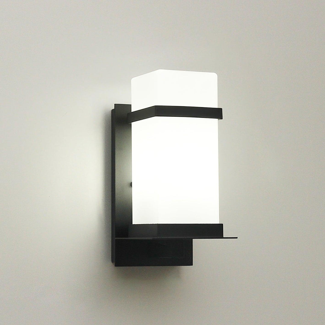 Mcdade Wall Light - Vakkerlight