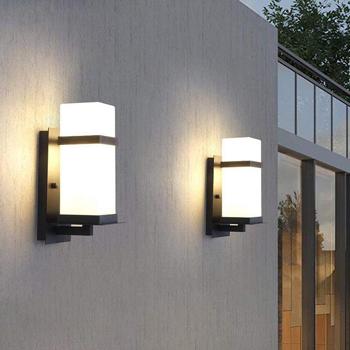 Mcdade Wall Light - Vakkerlight