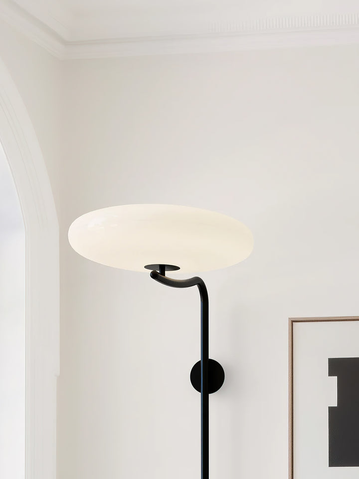 Arc Plug - in Wall Lamp - Vakkerlight