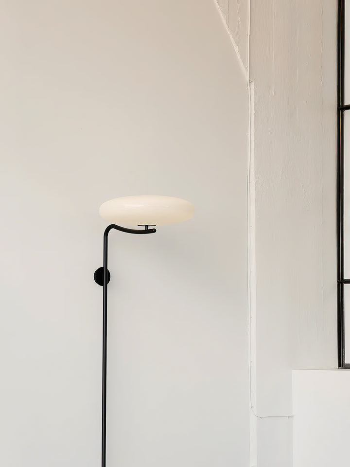 Arc Plug - in Wall Lamp - Vakkerlight